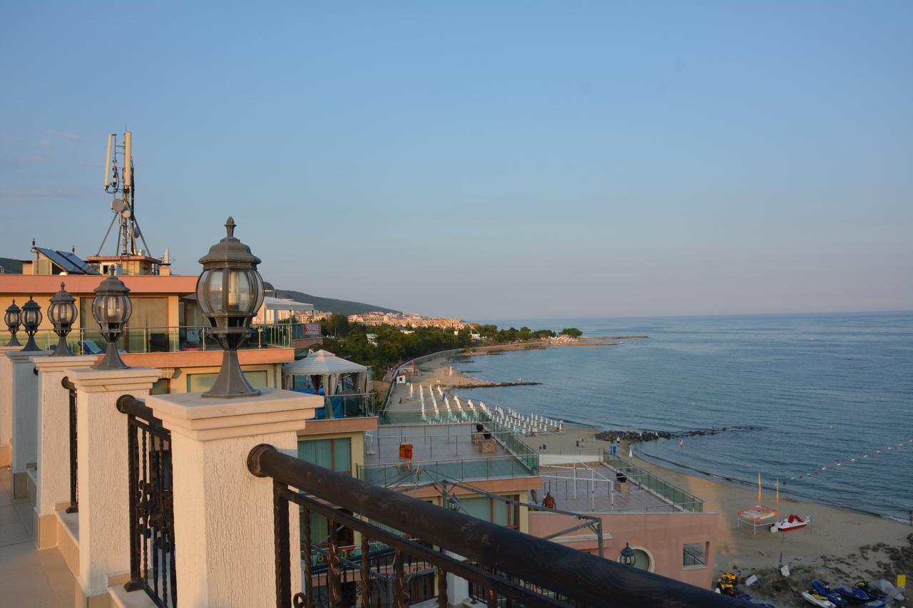 Vip Club Dolphin Coast Aparthotel Sunny Beach Exterior photo